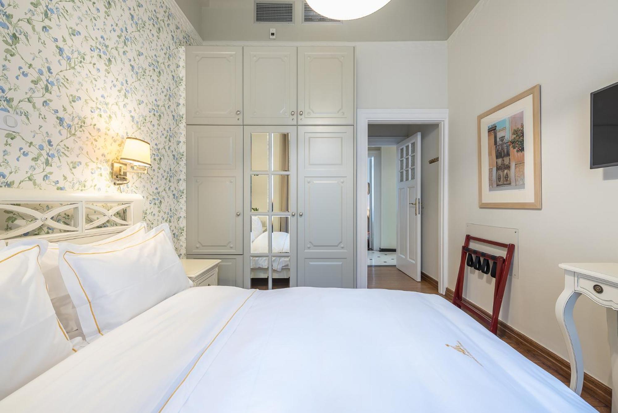 Ferienwohnung The Rare Luxury Gem Near Syntagma, Kolonaki Square Athen Exterior foto